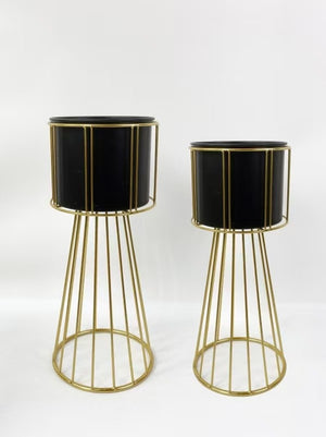 Contemporary Indoor Black Metal Pots Set with Golden Stand-Sona Casa
