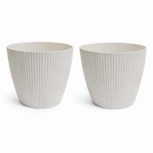 2 White planter pots by Sona Casa