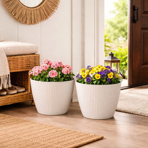2 White planter pots by Sona Casa