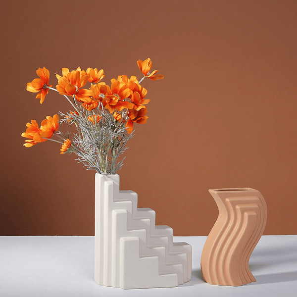 Curvy Vases, Ceramic Vase, Fresh Flower Vase, Geometric Vase, Modern Home Decor, Gift, Housewarming Gift, Bud Vase, Shelf Decor, Table Decor by Sona Casa