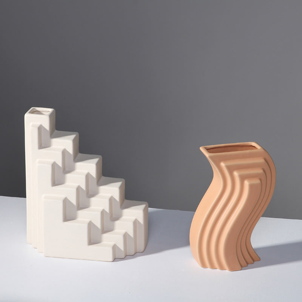 Curvy Vases, Ceramic Vase, Fresh Flower Vase, Geometric Vase, Modern Home Decor, Gift, Housewarming Gift, Bud Vase, Shelf Decor, Table Decor by Sona Casa