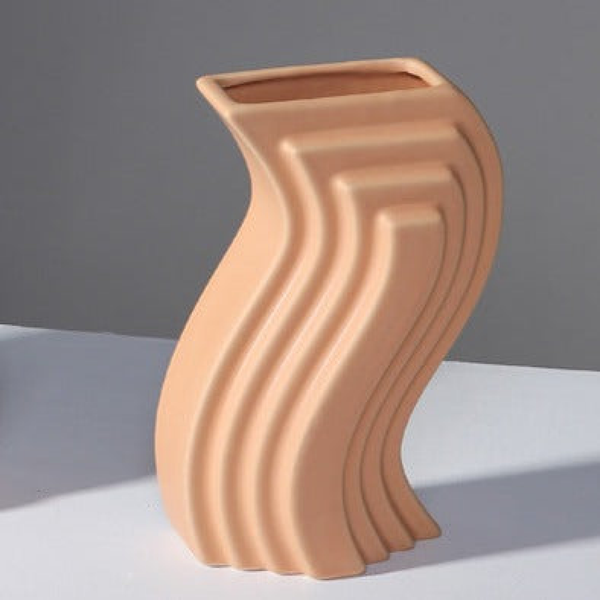 Curvy Vases, Ceramic Vase, Fresh Flower Vase, Geometric Vase, Modern Home Decor, Gift, Housewarming Gift, Bud Vase, Shelf Decor, Table Decor by Sona Casa